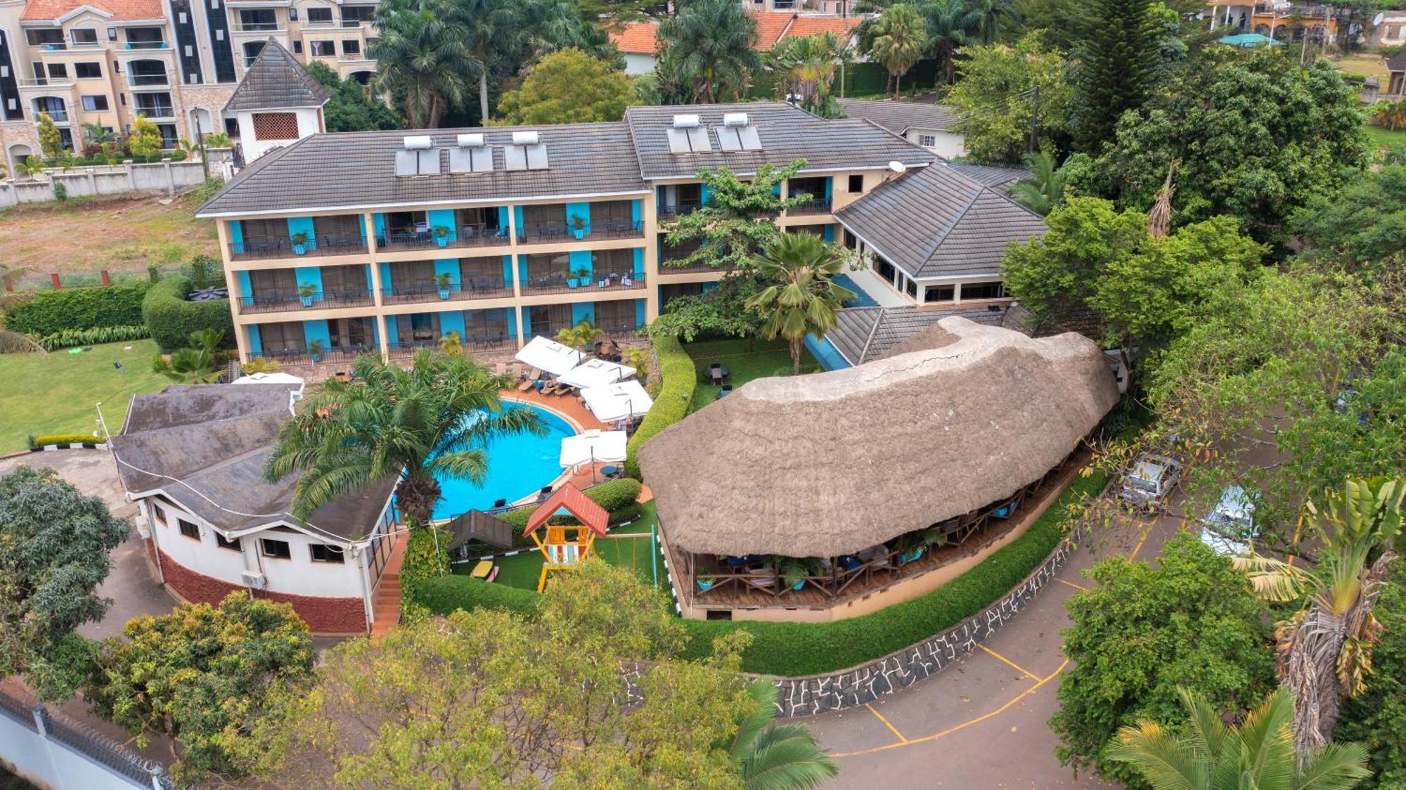 Dolphin Suites Kampala Eksteriør billede